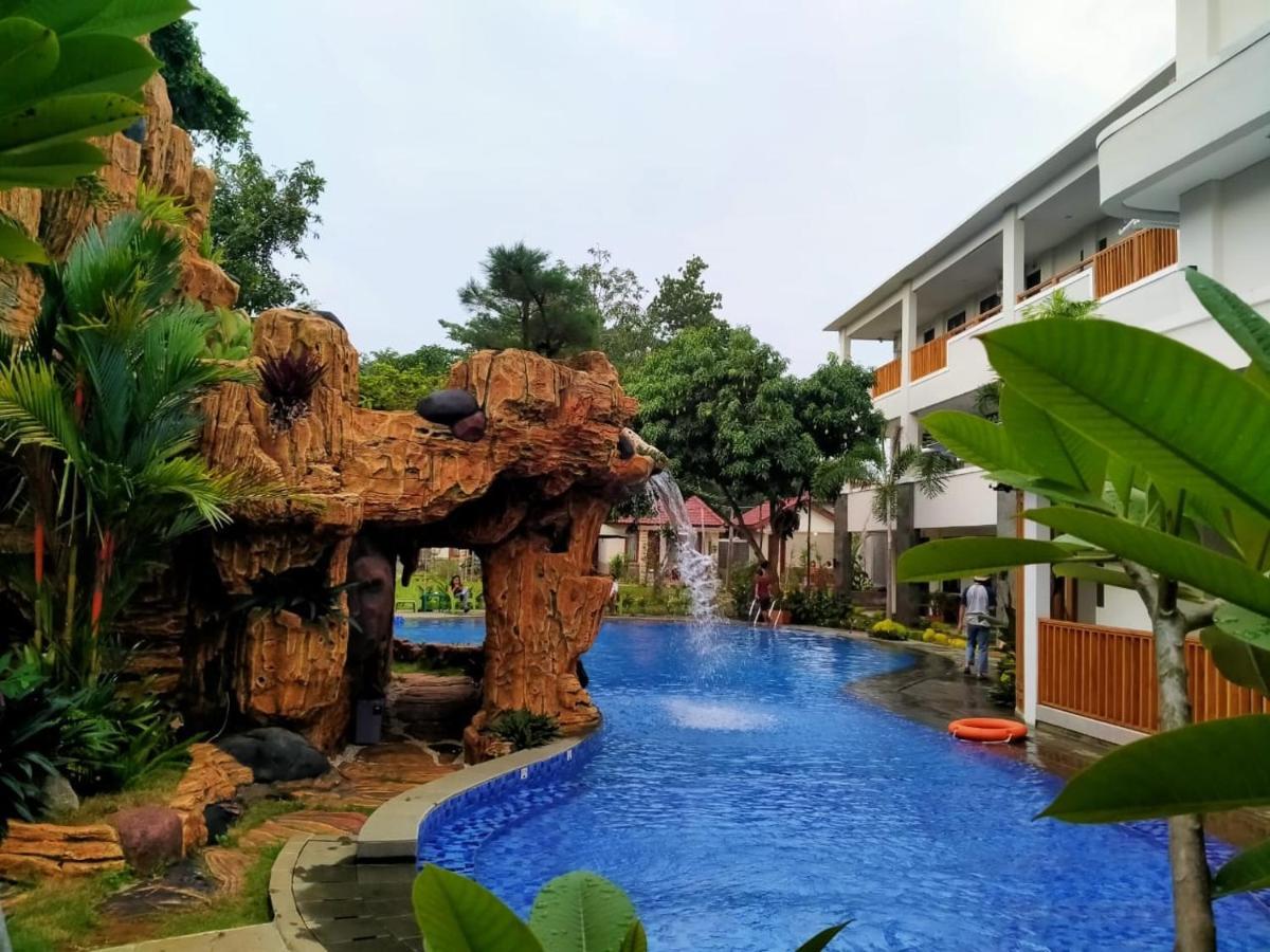 Long Beach Hotel 庞岸达兰 外观 照片