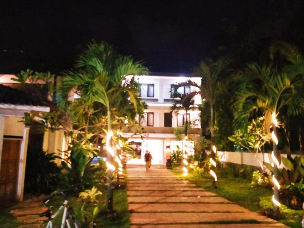 Long Beach Hotel 庞岸达兰 外观 照片